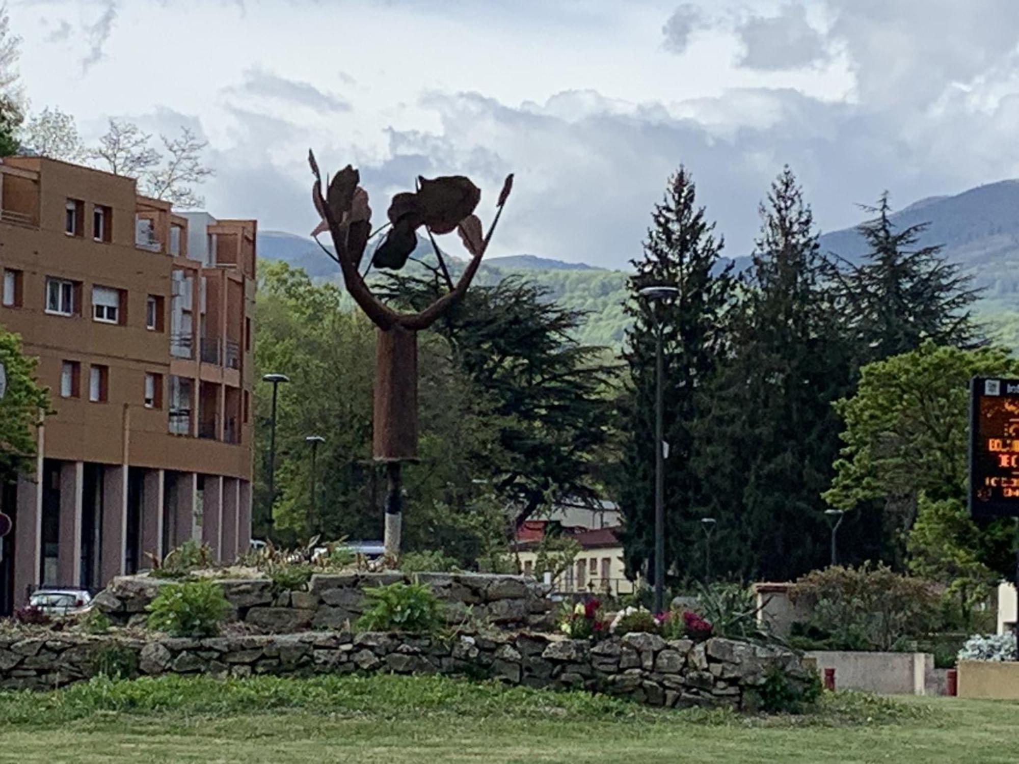 La Maison Des Artistes Lavelanet Exteriér fotografie